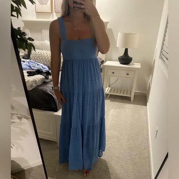 Eloise Maxi Dress
SIGNIFICANT OTHER - Picture 5 of 5